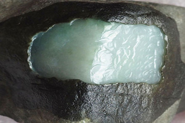 冰种翡翠原石多出于哪个场口 冰种翡翠有什么特征？